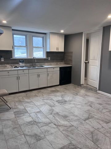 321 Moffett Street, Danville, VA 24541