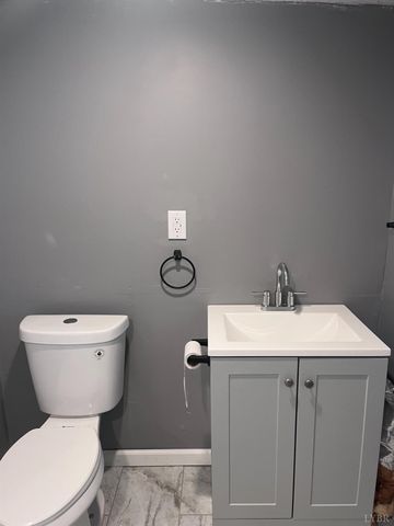 321 Moffett Street, Danville, VA 24541