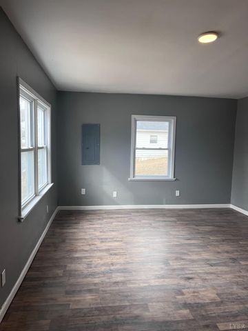 321 Moffett Street, Danville, VA 24541