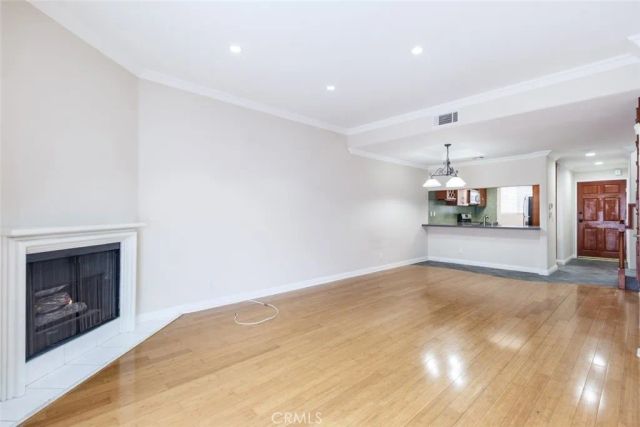 14631 Dickens Street 7, Sherman Oaks, CA 91403