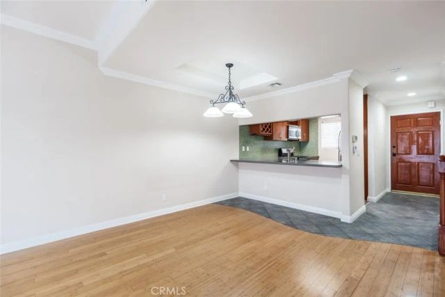 14631 Dickens Street 7, Sherman Oaks, CA 91403