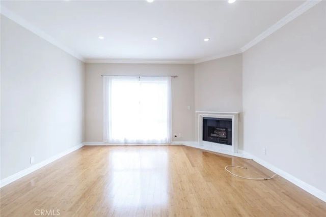 14631 Dickens Street 7, Sherman Oaks, CA 91403