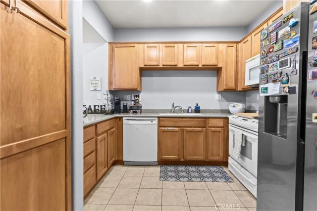 1915 Bassett, Santee, CA 92071