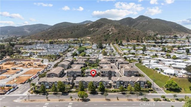 1915 Bassett, Santee, CA 92071