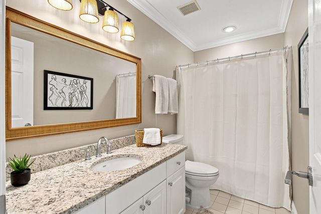 558 Island Walk E, Mount Pleasant, SC 29464