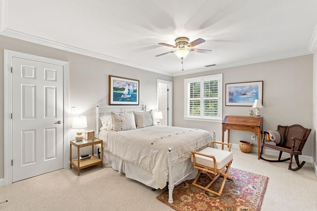 558 Island Walk E, Mount Pleasant, SC 29464