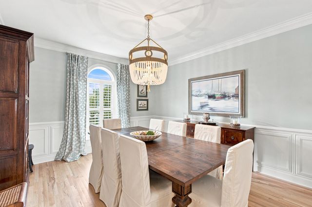 558 Island Walk E, Mount Pleasant, SC 29464