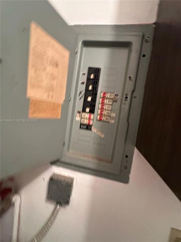 258 SW 8th St, Dania Beach, FL 33004