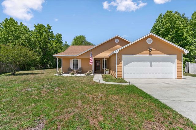 223 Chestnut Court, Kingsland, GA 31548