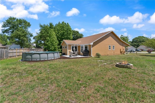 223 Chestnut Court, Kingsland, GA 31548
