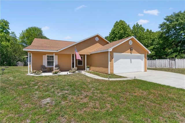 223 Chestnut Court, Kingsland, GA 31548