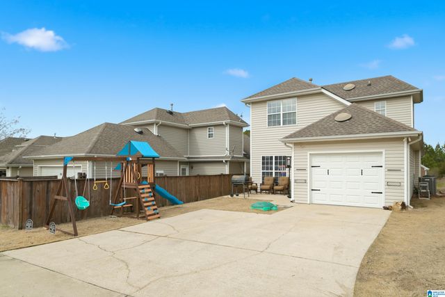 286 VILLAGE DRIVE, Calera, AL 35040