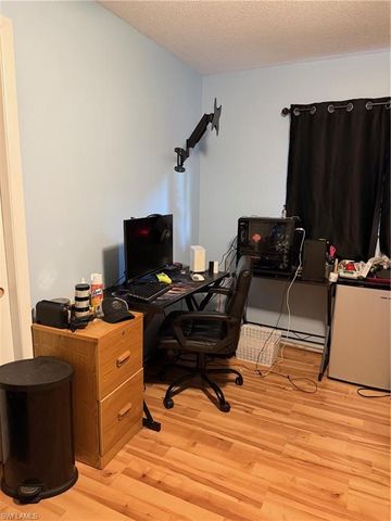 557 Ridgewood ST NW, Port Charlotte, FL 33952