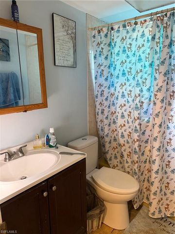 557 Ridgewood ST NW, Port Charlotte, FL 33952