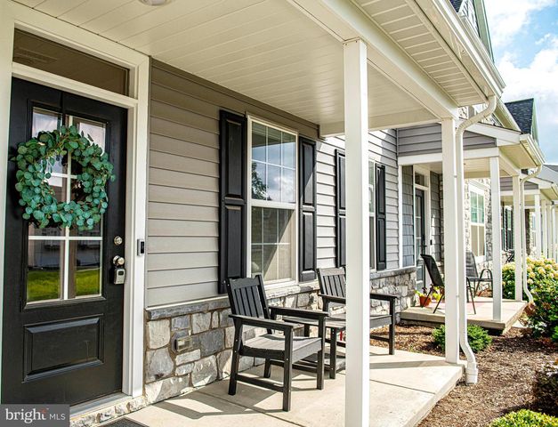 2474 ARTESIAN WAY, Lancaster, PA 17601