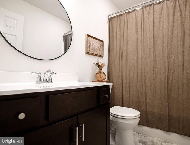 2474 ARTESIAN WAY, Lancaster, PA 17601