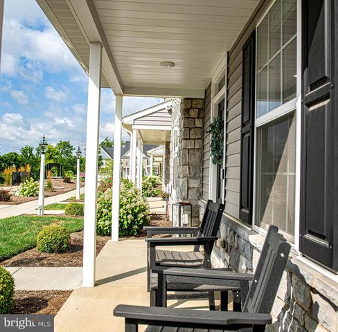 2474 ARTESIAN WAY, Lancaster, PA 17601