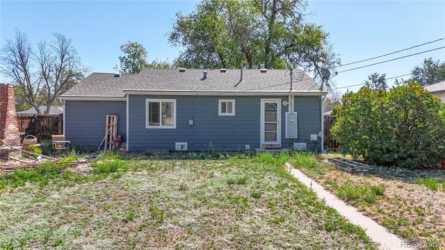 2331 Moline Street, Aurora, CO 80010