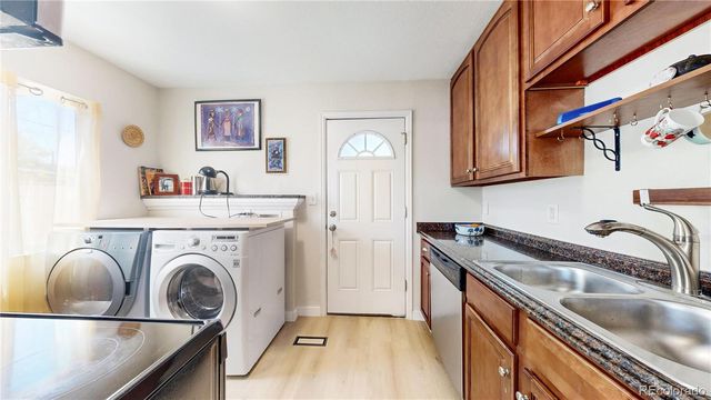 2331 Moline Street, Aurora, CO 80010