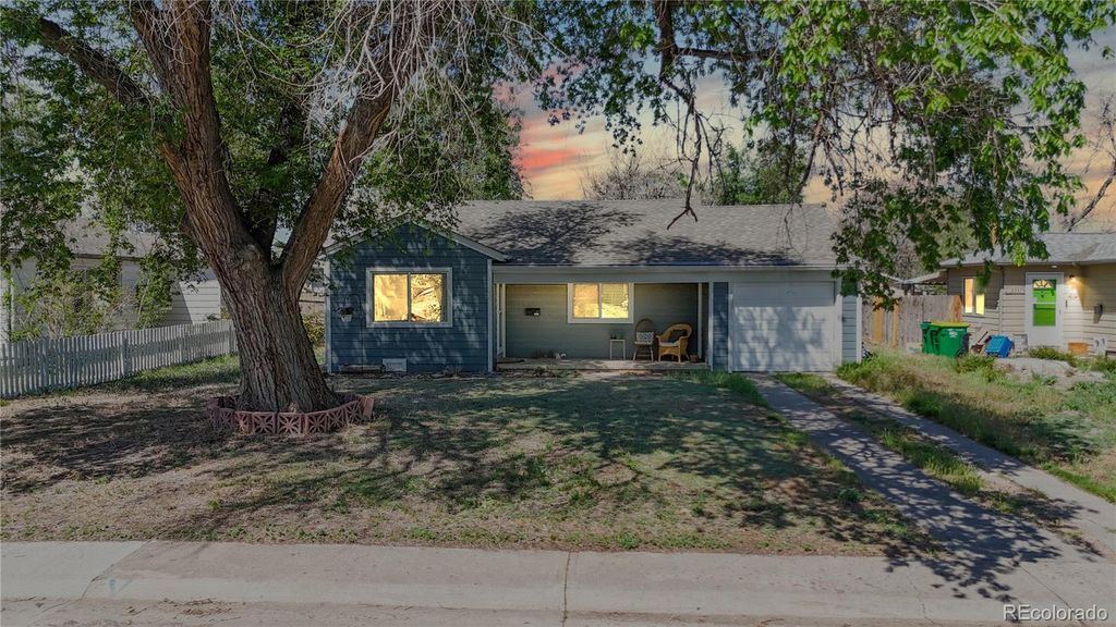 2331 Moline Street, Aurora, CO 80010