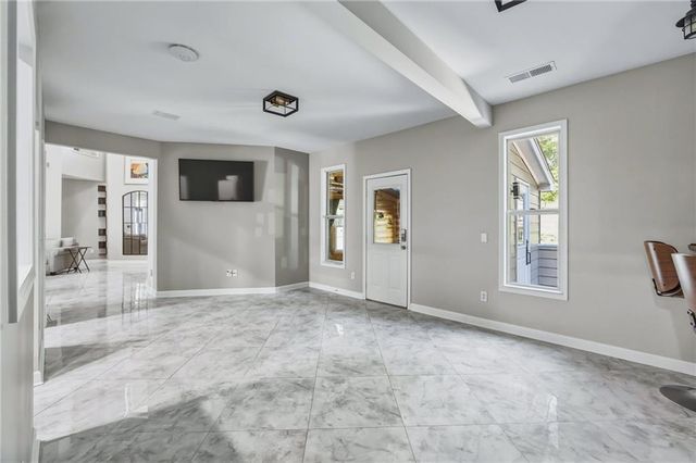 232 Waters Lake Drive, Woodstock, GA 30188