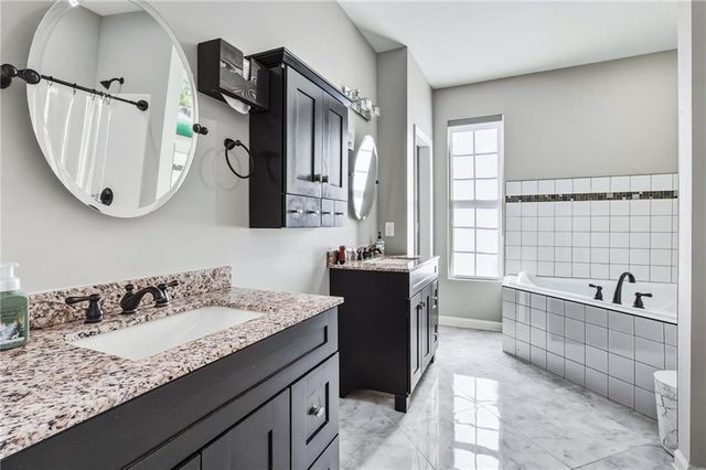 232 Waters Lake Drive, Woodstock, GA 30188