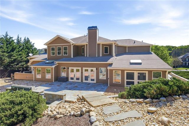 232 Waters Lake Drive, Woodstock, GA 30188