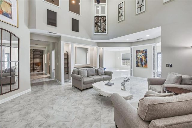 232 Waters Lake Drive, Woodstock, GA 30188