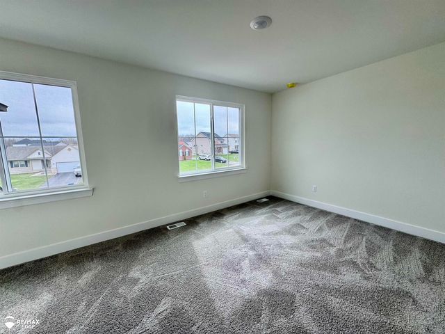 8092 Peninsula Circle, Mundy Twp, MI 48439