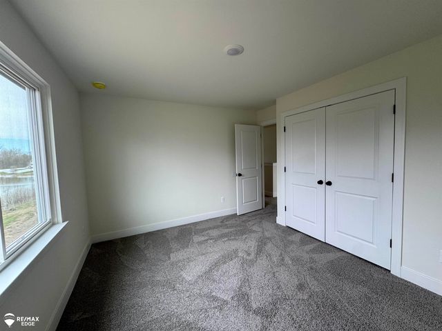 8092 Peninsula Circle, Mundy Twp, MI 48439