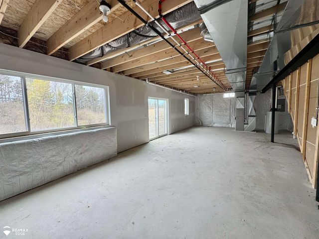 8092 Peninsula Circle, Mundy Twp, MI 48439