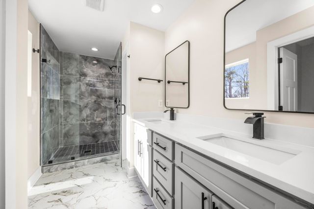 451 sandhill rd, La Vergne, TN 37086