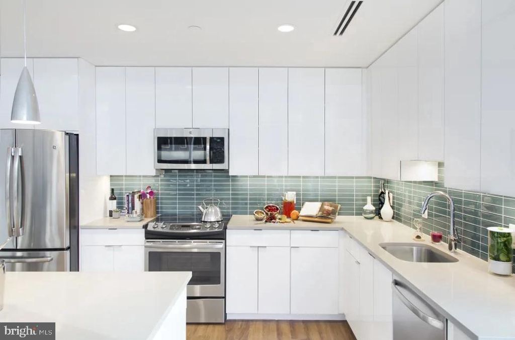 1919-21 Market Street # 503, Philadelphia, PA 19103