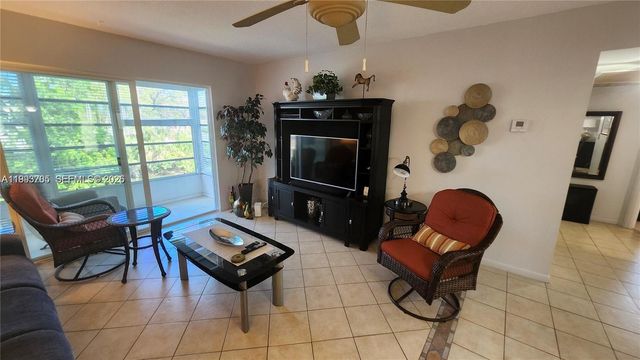 4299 NW 16th St 209, Lauderhill, FL 33313