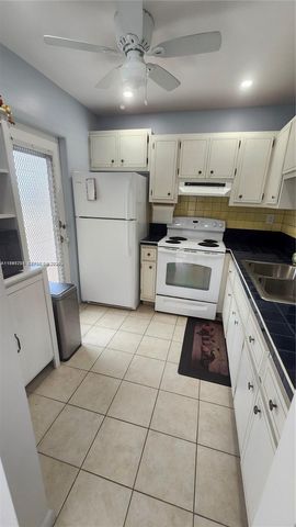 4299 NW 16th St 209, Lauderhill, FL 33313