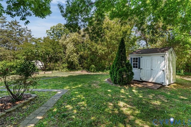 7510 Donder Rd, Henrico, VA 23294
