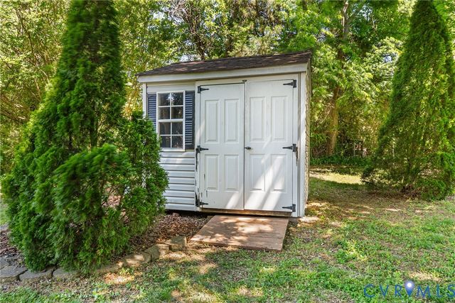 7510 Donder Rd, Henrico, VA 23294