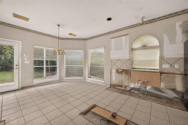 2602 Pinebend Drive, Pearland, TX 77584