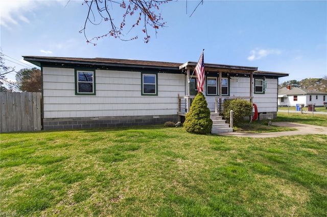 820 Henry AVE, Chesapeake, VA 23323