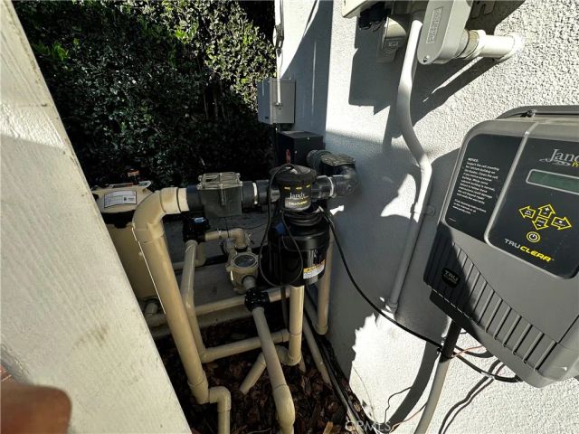 9381 Del Mar Avenue, Montclair, CA 91763