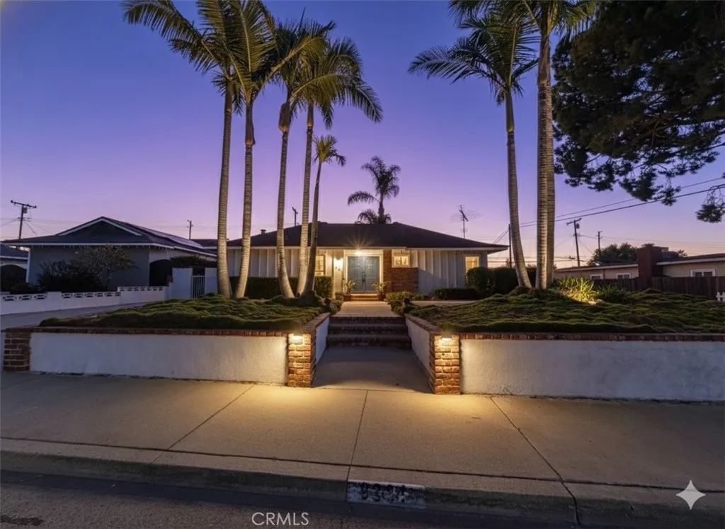 9381 Del Mar Avenue, Montclair, CA 91763