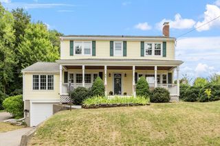 46 Temi Rd, Hudson, MA 01749