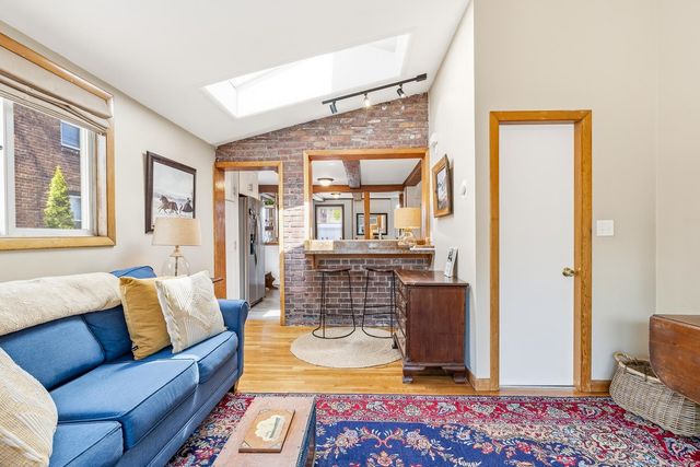 187 Raleigh Way, Portsmouth, NH 03801