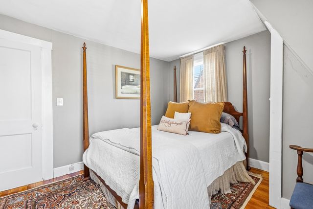 187 Raleigh Way, Portsmouth, NH 03801