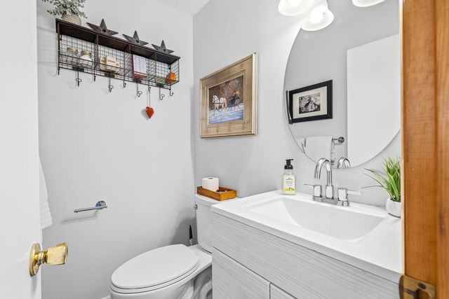 187 Raleigh Way, Portsmouth, NH 03801