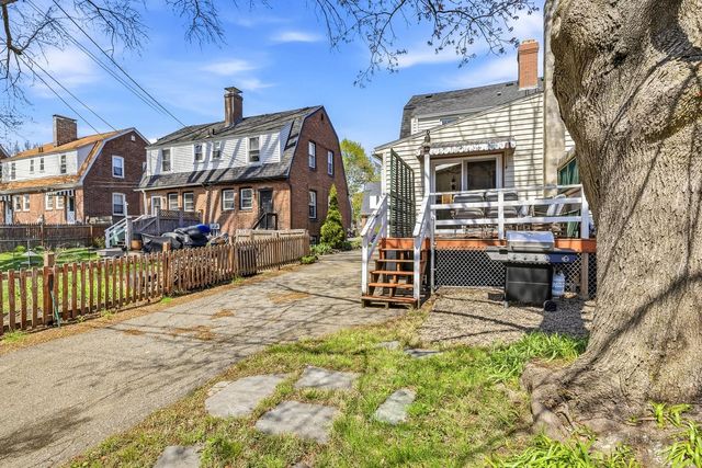 187 Raleigh Way, Portsmouth, NH 03801