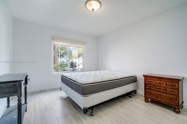 13924 SW 90th Ter 13924, Miami, FL 33186