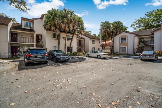 13924 SW 90th Ter 13924, Miami, FL 33186