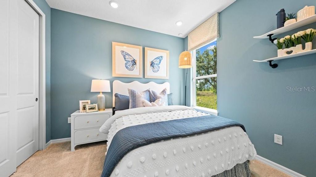 Image 6 of property listing at 3448 LUMBER FALLS DRIVE, Plant City, FL 33565