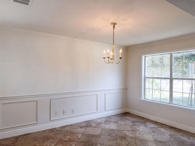 101 Gillespie LN, Elgin, TX 78621